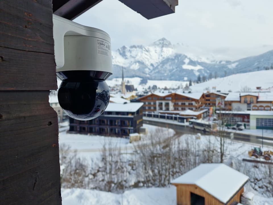 austria_image A cctv camera overlooking the Astrian mountains covered in snow